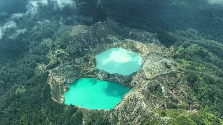 Danau Kelimutu